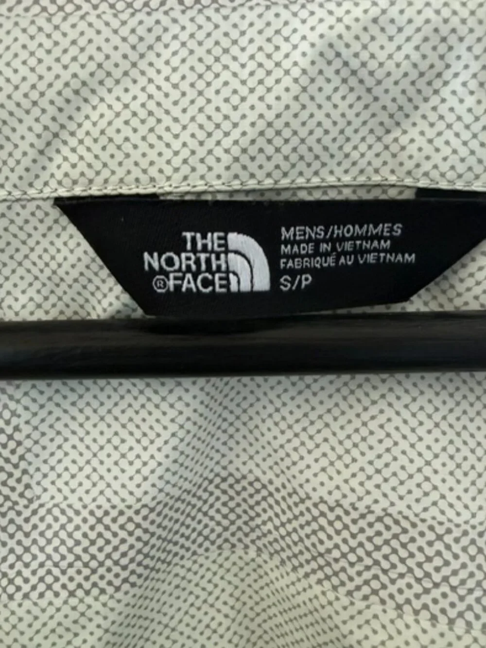 The North Face Venture 2 Men's Black Waterproof Hooded Rain Jacket (Small)